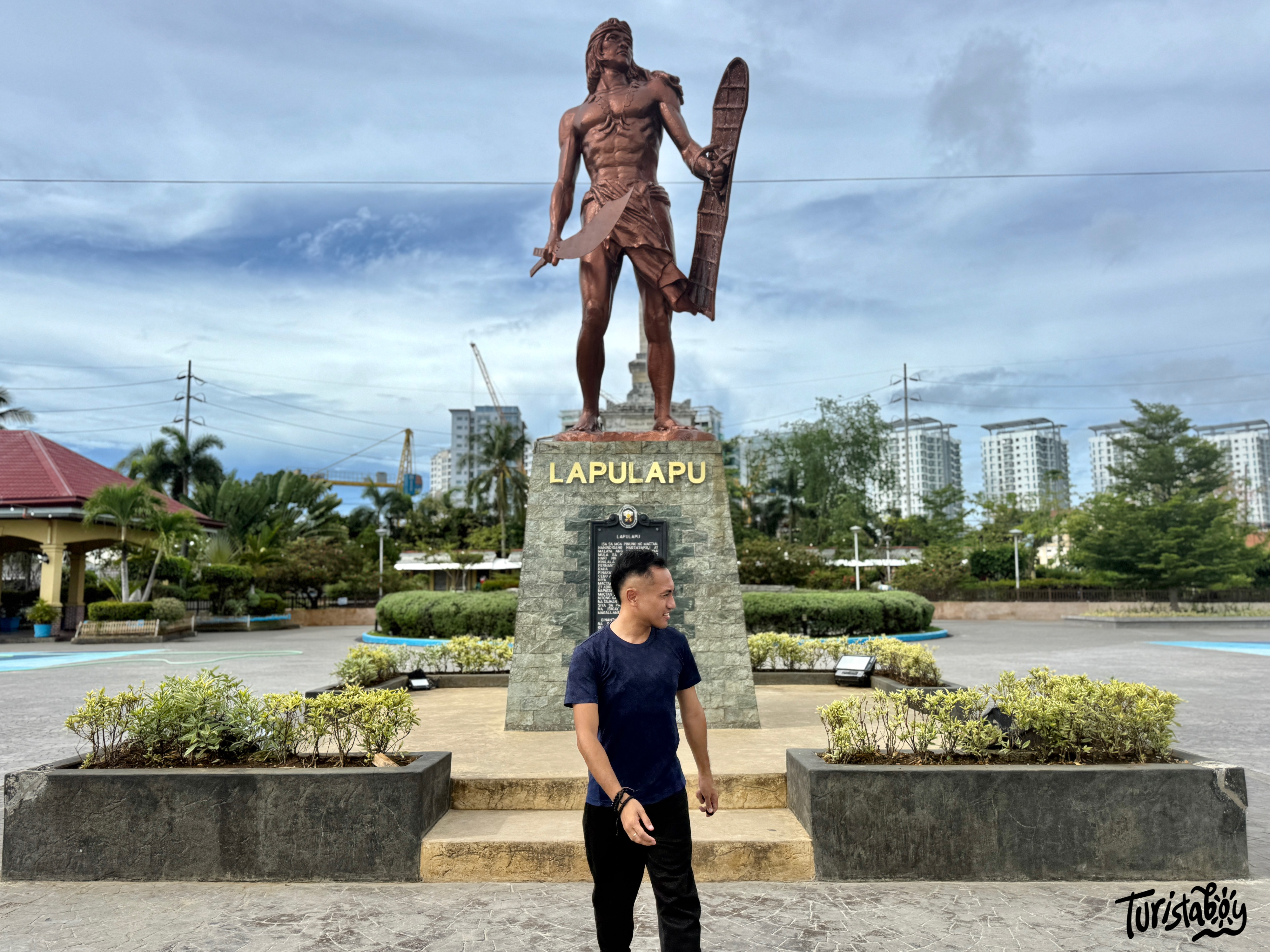 Mactan Shrine Lapu Lapu Monument Lapu-Lapu City Cebu | Turista Boy